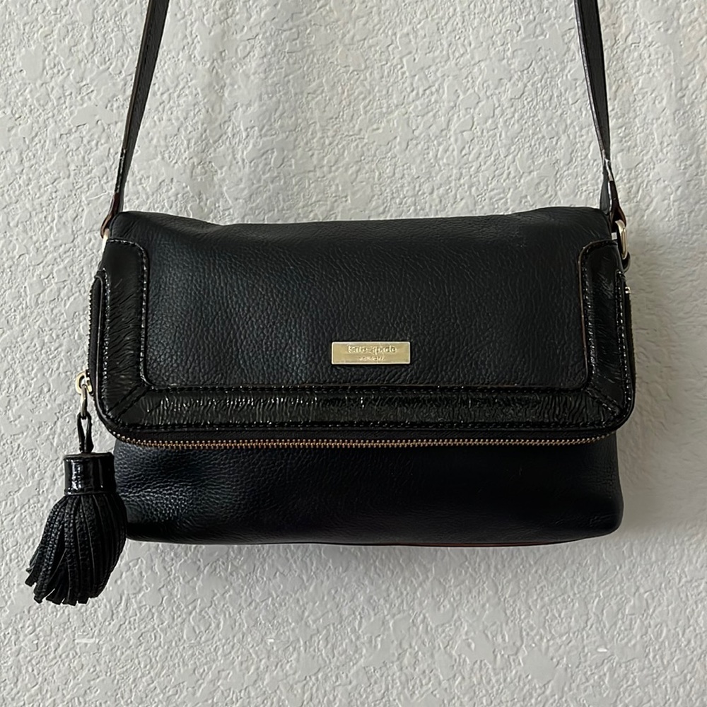 Kate Spade crossbody shoulder bag soft leather with adjustable straps